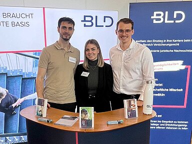 BLD mit Messestand auf Fakultätskarrieretagen Jura 
