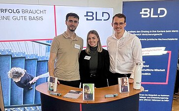 BLD mit Messestand auf Fakultätskarrieretagen Jura 