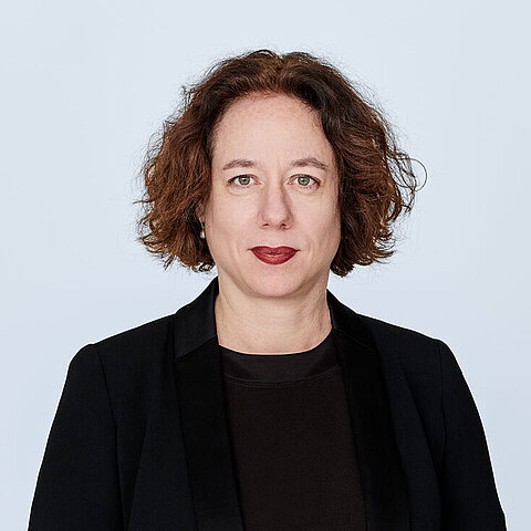 Christina Eckes
