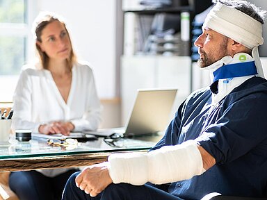 Thora als Referent beim VersicherungsForum zu Arbeitsunfällen