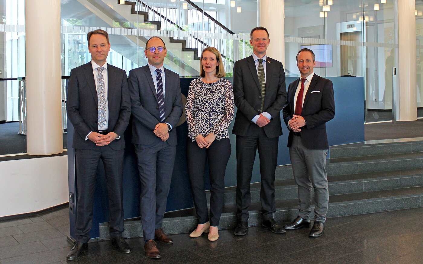 Das Bild ist vom zweiten Cyber-Meeting entstanden. Auf dem Bild sind Dr. Florian Höld, Judith Schöningh, Dr. Franz König und Björn Seitz zu sehen.