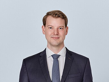 Florian Henn: Fachanwalt für Versicherungsrecht