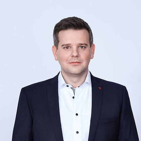 Dr. Thorsten Süß