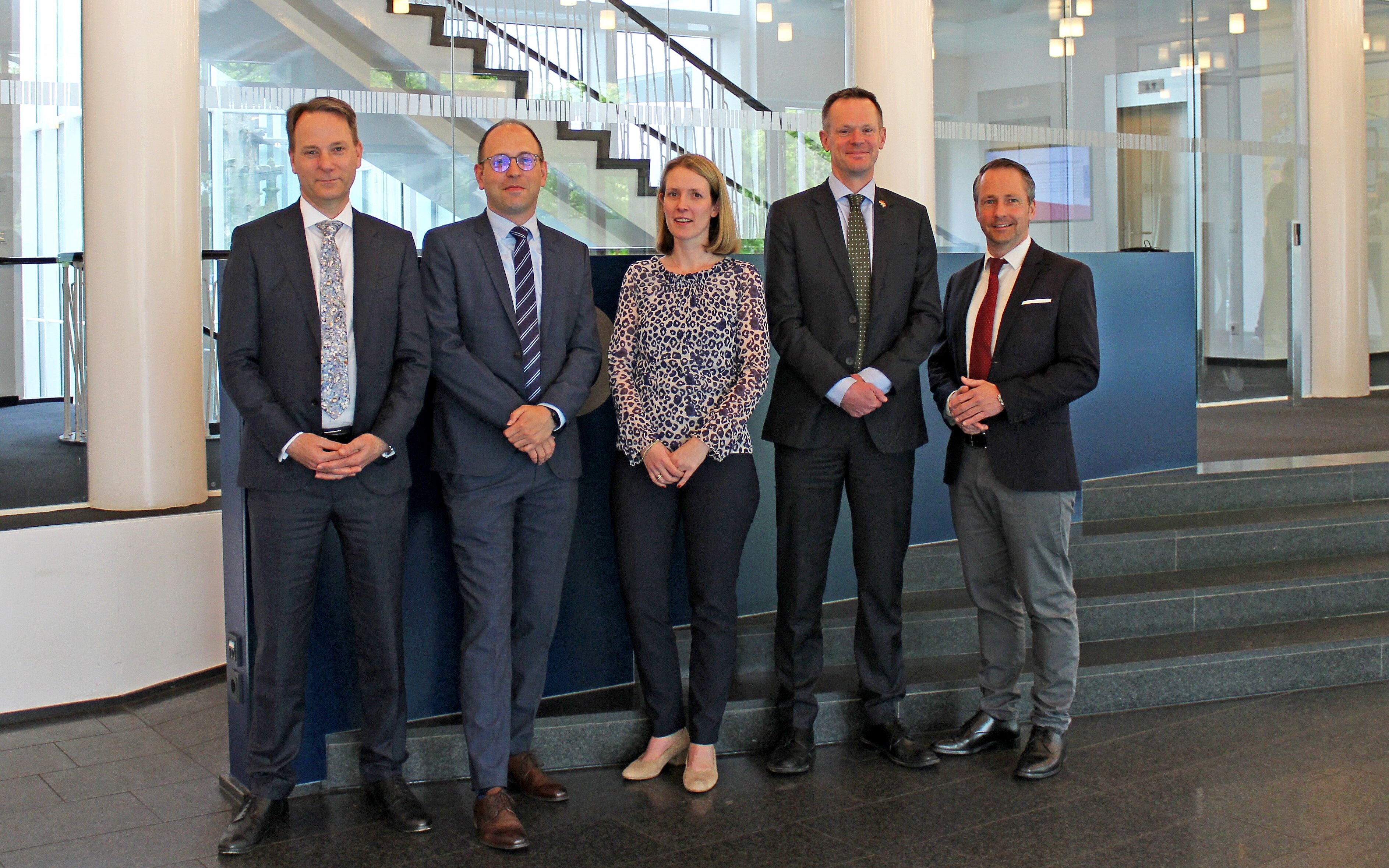 Das Bild ist vom zweiten Cyber-Meeting entstanden. Auf dem Bild sind Dr. Florian Höld, Judith Schöningh, Dr. Franz König und Björn Seitz zu sehen.