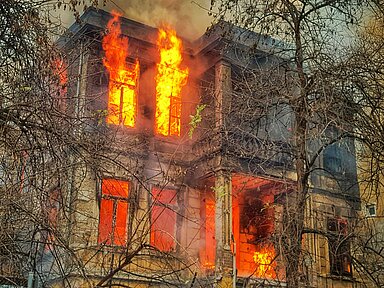 Spielmann trägt beim VersicherungsForum zu Feuer- und Brandschäden vor