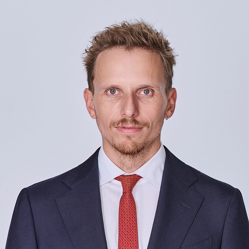 Julian Völker, B.Sc. (Maschinenbau), LL.M. (UofG)